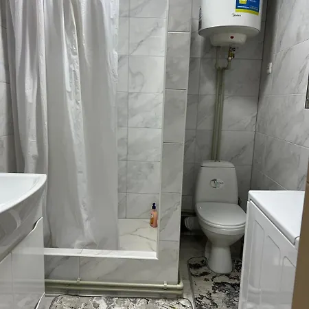 Domashnya Oselya * Verkhovyna