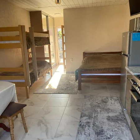 Domashnya Oselya Habitación en casa particular